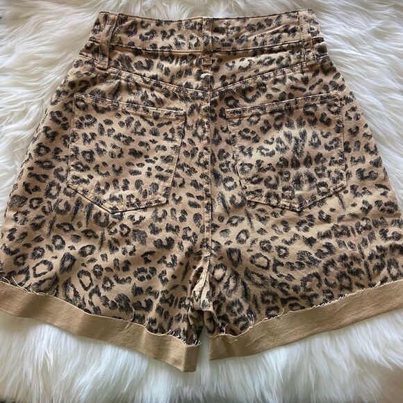 Free People Printed Dogtown Cut Off Denim Shorts NWT Size 25 - Picture 5 of 7